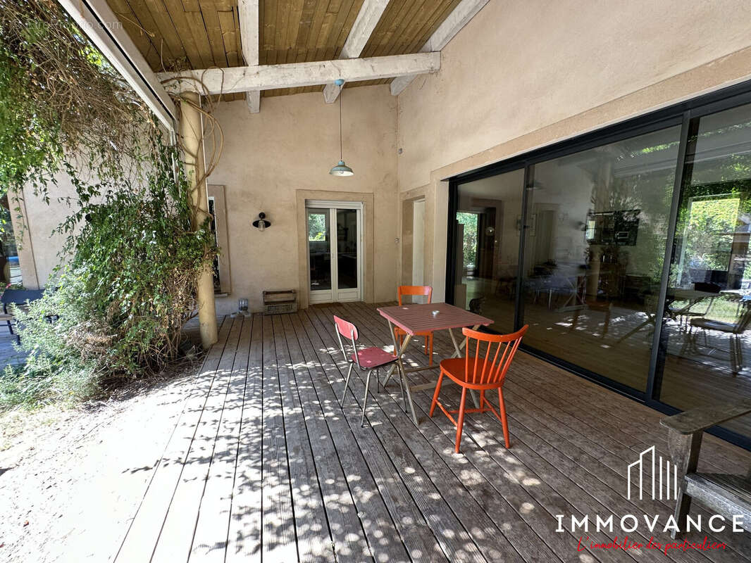 Maison à SAINT-JEAN-DE-CUCULLES