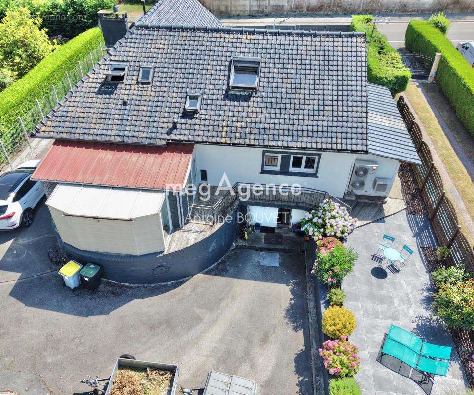 Pavillon individuel, 8 pièces, 180 m2 - photo 3