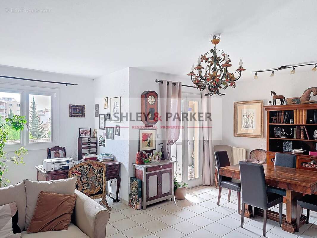 Appartement à CAGNES-SUR-MER