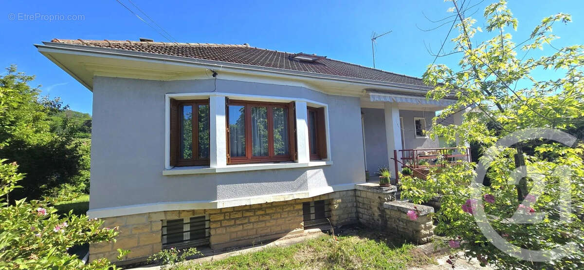Maison à LE CREUSOT