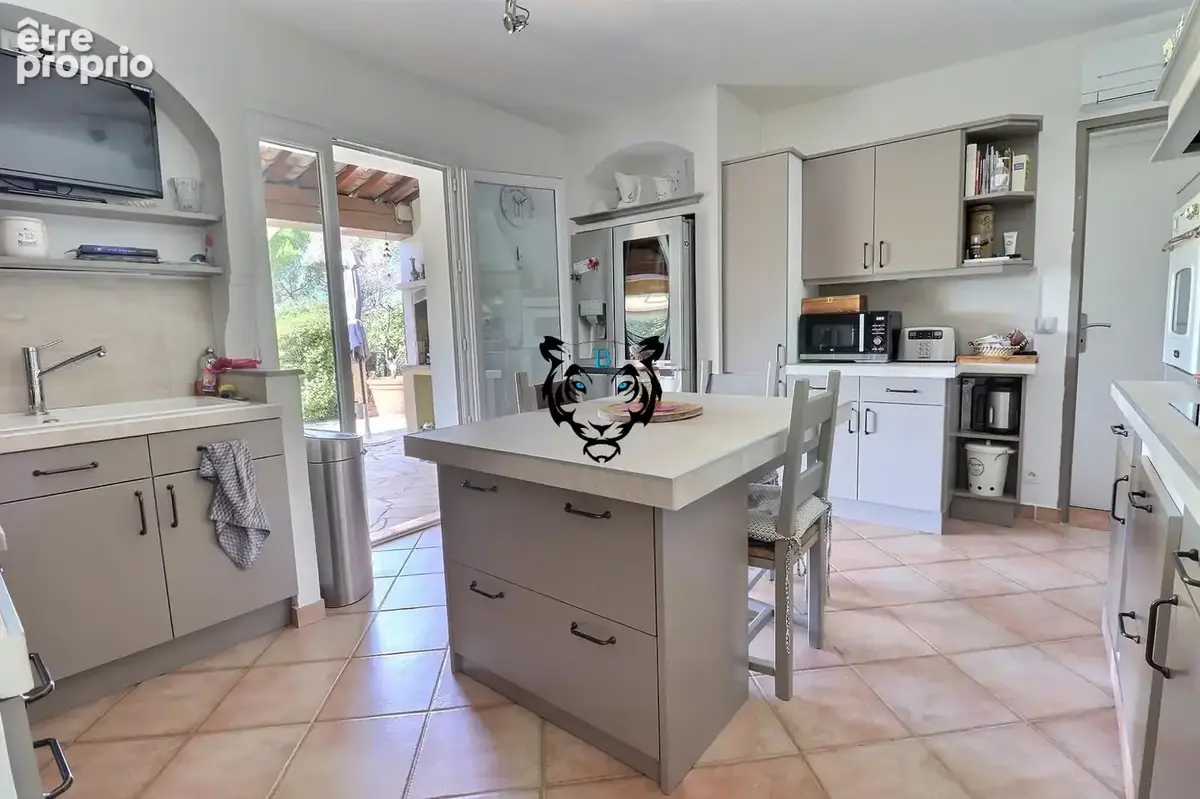 Villa 4 chambres - Garage - Vue Rocher - photo 7