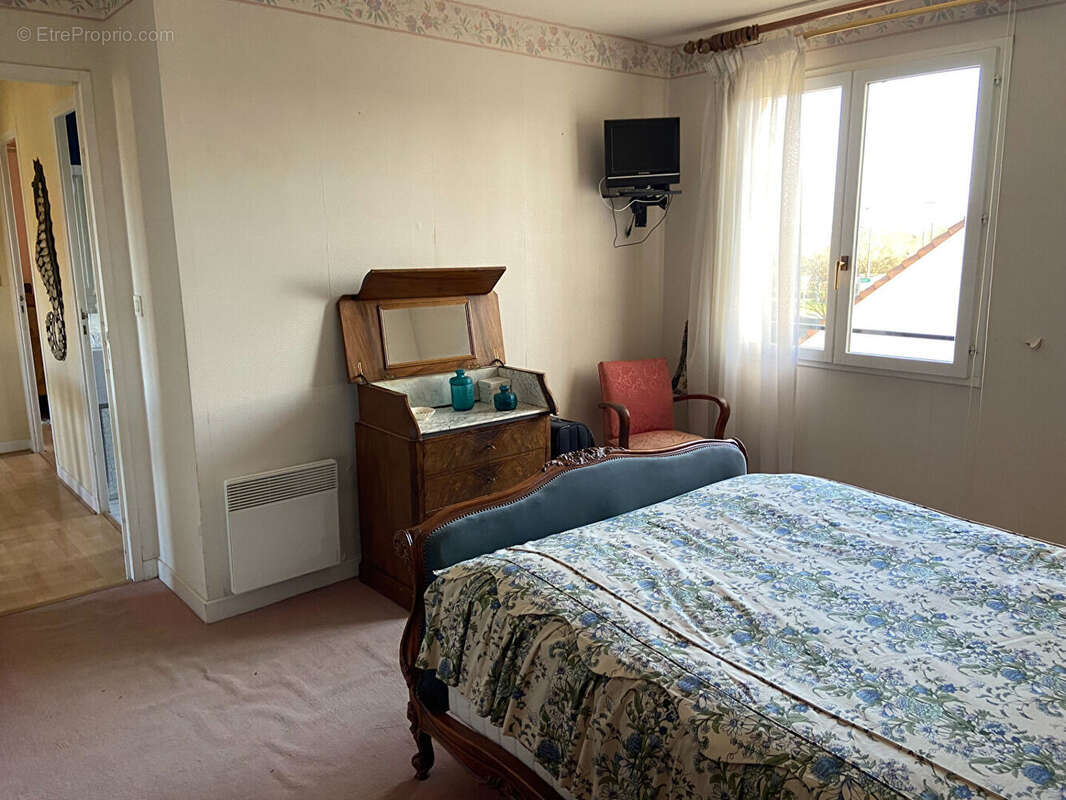 Maison à COULANGES-LES-NEVERS