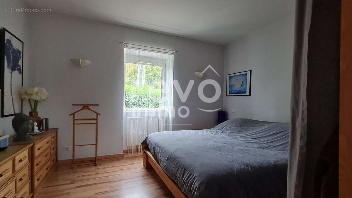 Maison à LE CELLIER