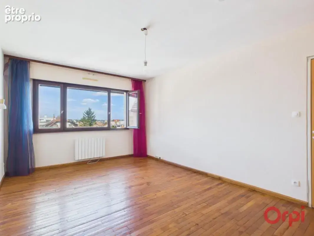 Appartement À Vendre - photo 3