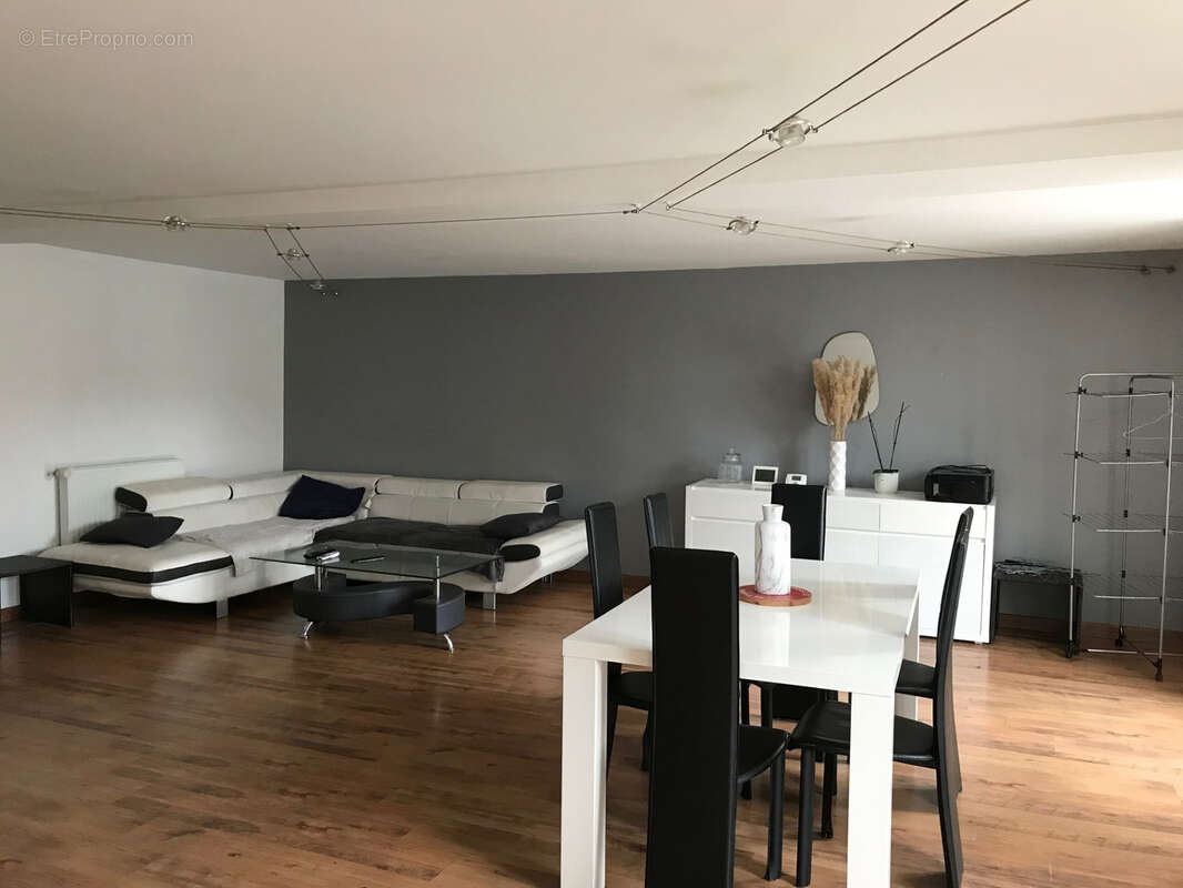 Appartement à PITHIVIERS