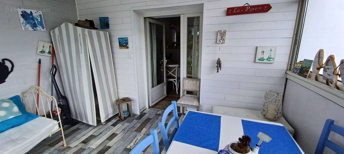 Maison à LE RELECQ-KERHUON