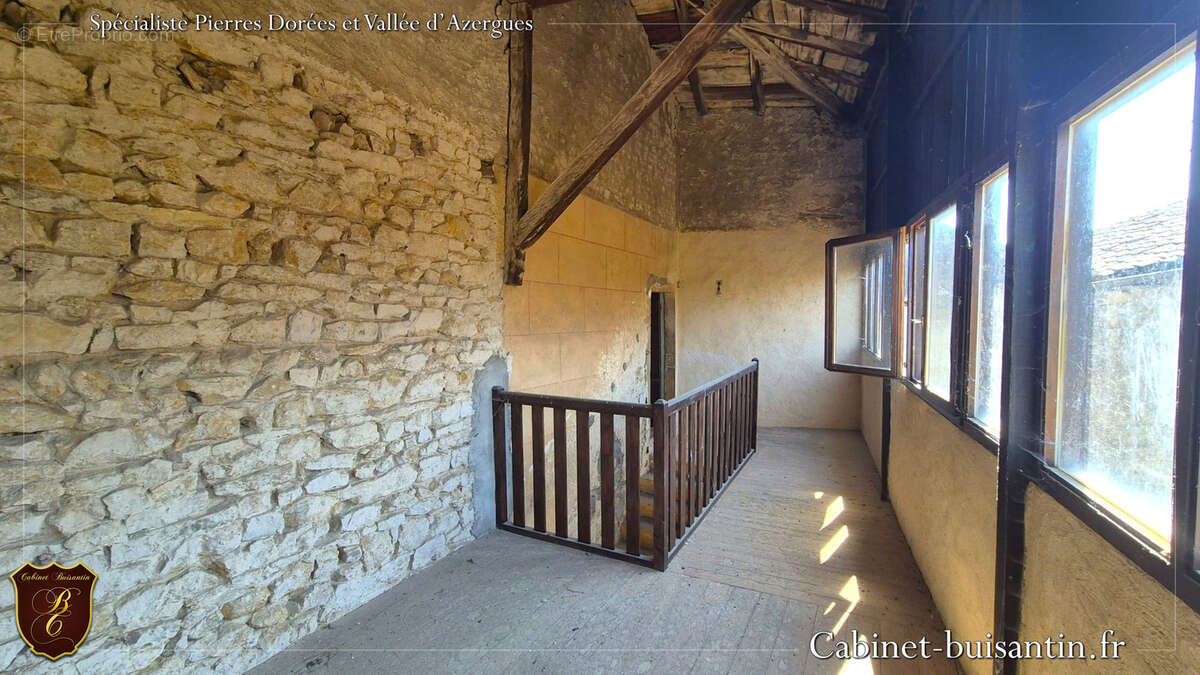 Maison en pierres centre village - photo 14