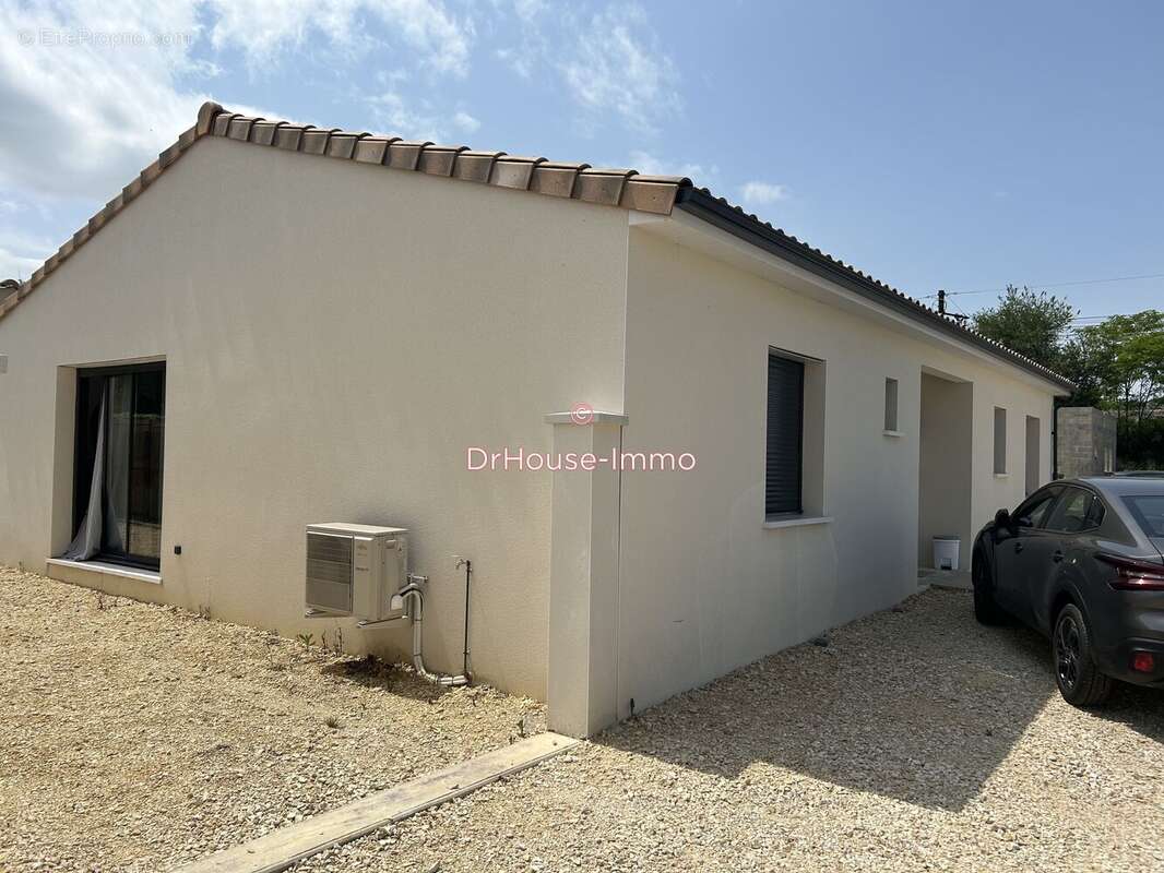 Maison à LA COURONNE