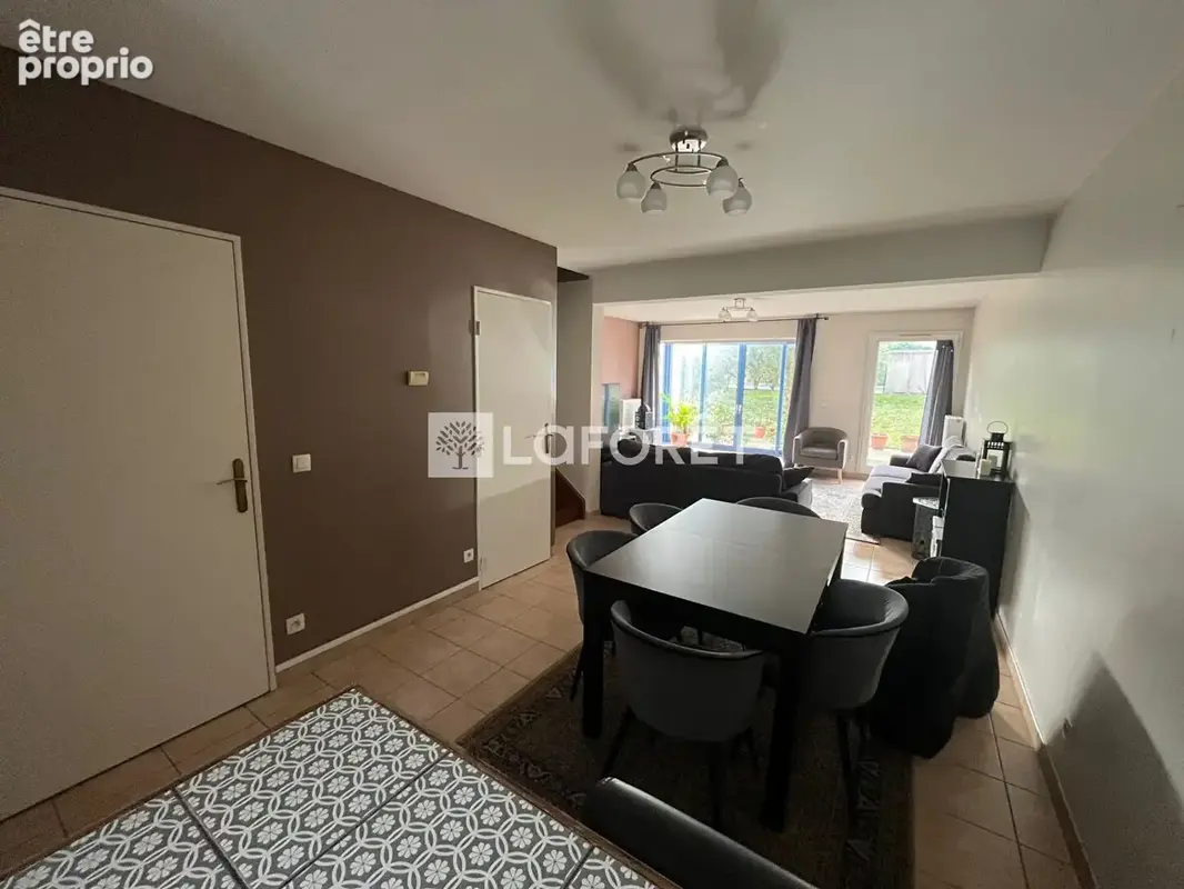 Maison Neuilly Plaisance 6 pièce(s) 130m2 - photo 5