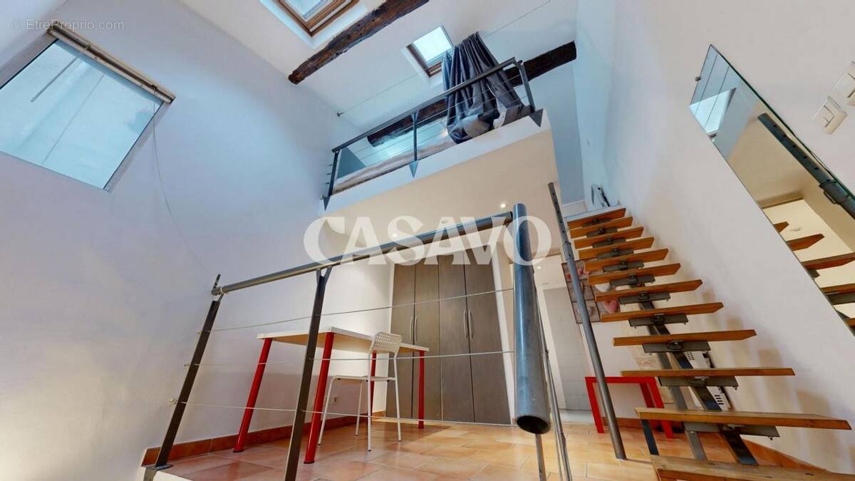 Appartement à AIX-EN-PROVENCE