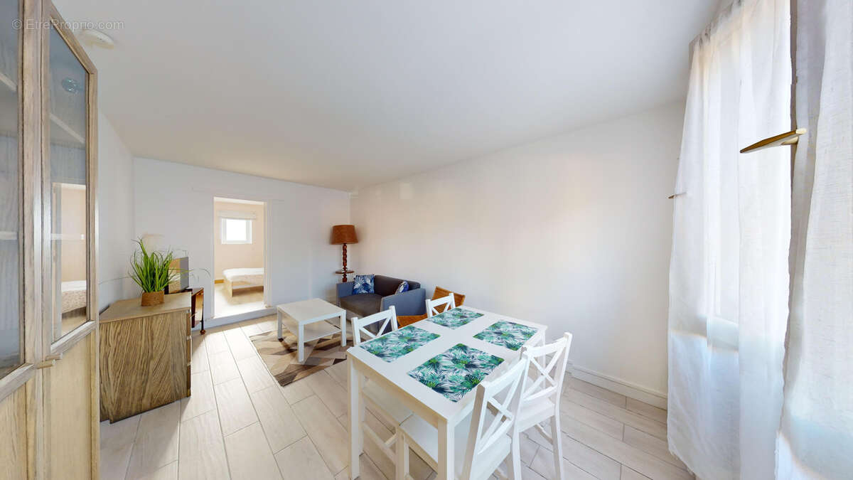 Appartement à JOUARS-PONTCHARTRAIN