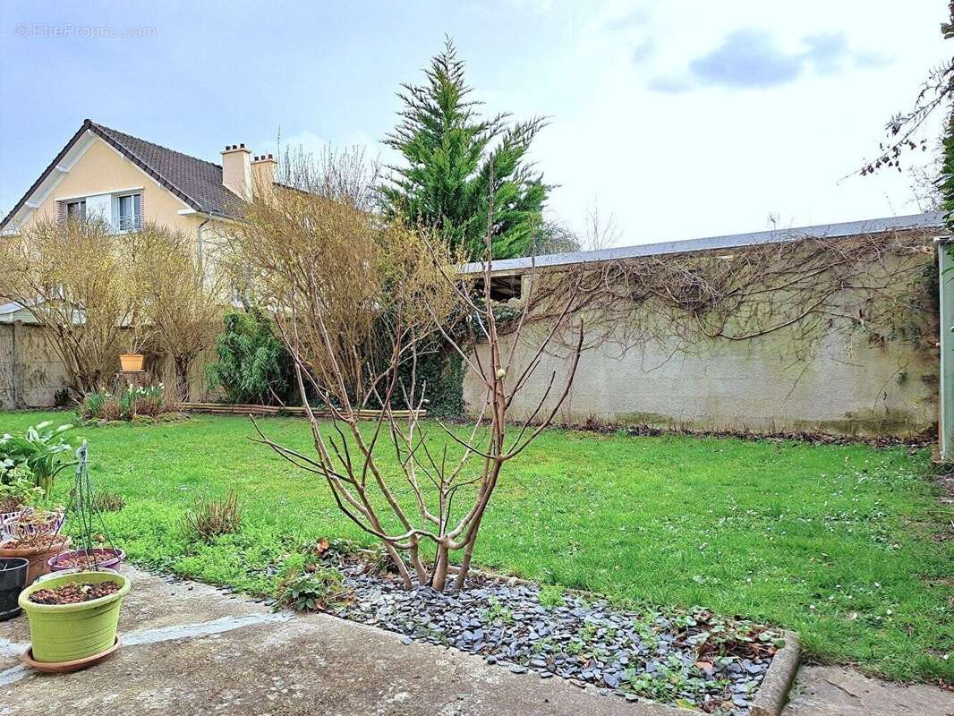 Maison à RAMBOUILLET