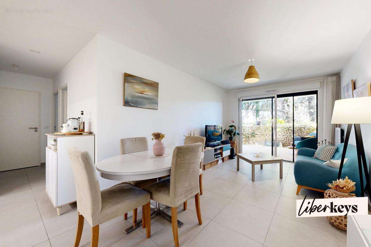 Appartement à CASTRIES