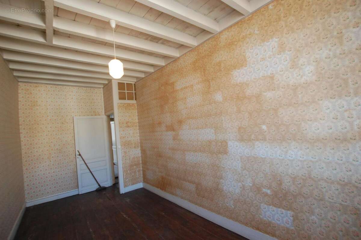 Maison 89 m² à Etauliers  - photo 4