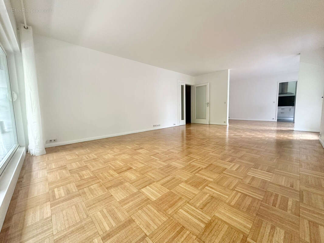 Appartement à LE CHESNAY