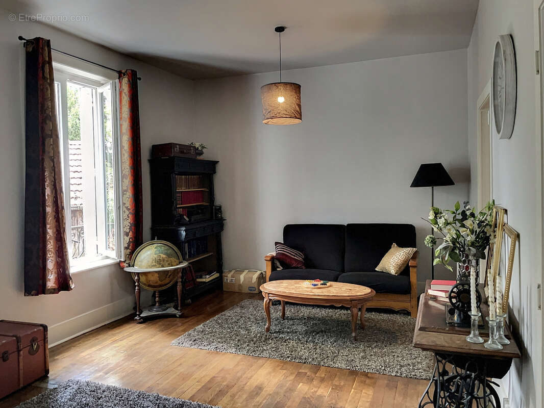 Maison à BAINS-LES-BAINS