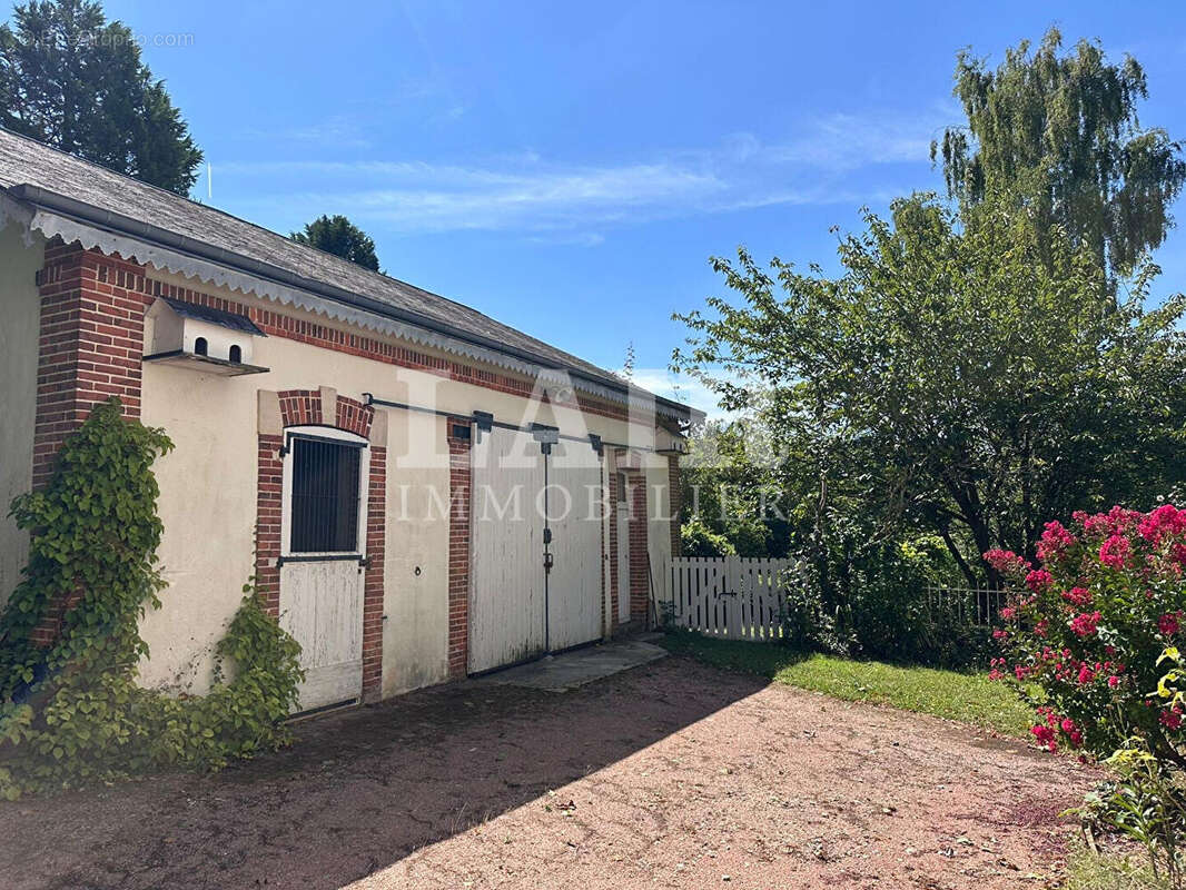 Maison à LA FERTE-BERNARD