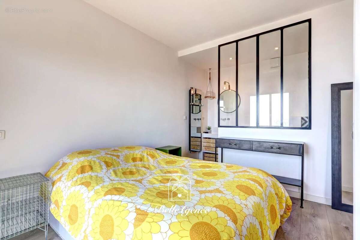 Appartement à LA TURBIE