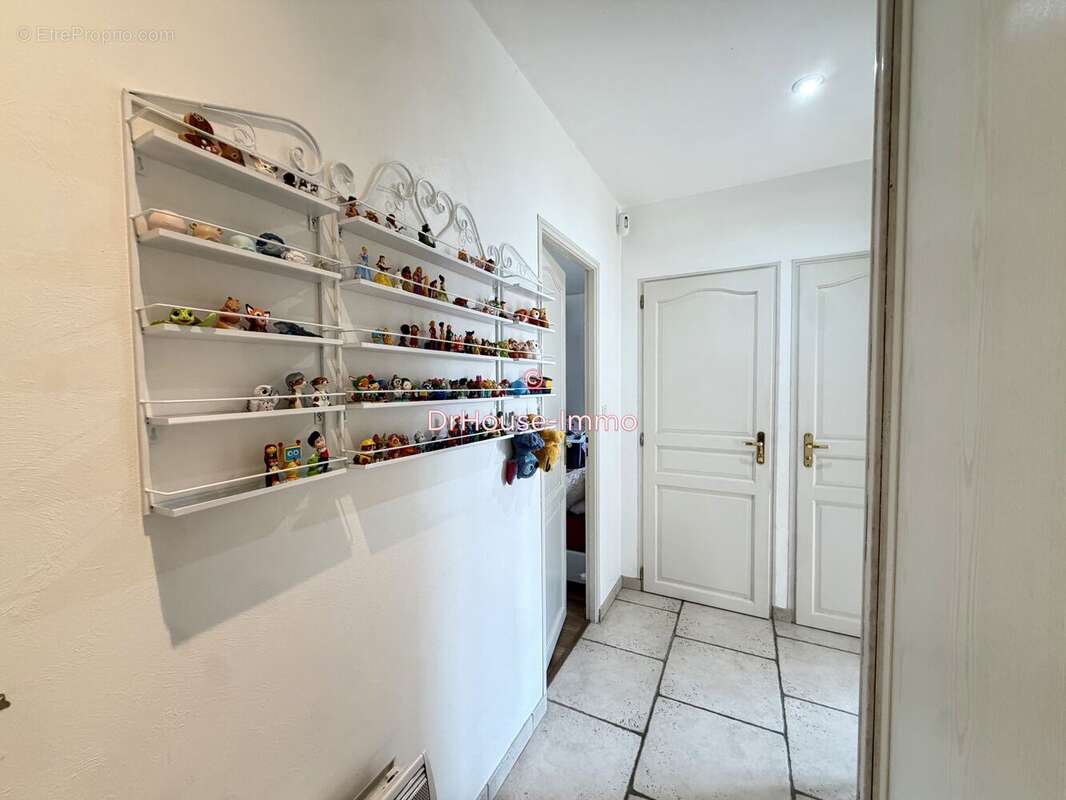 Maison 130 m² à Cepoy  - photo 27
