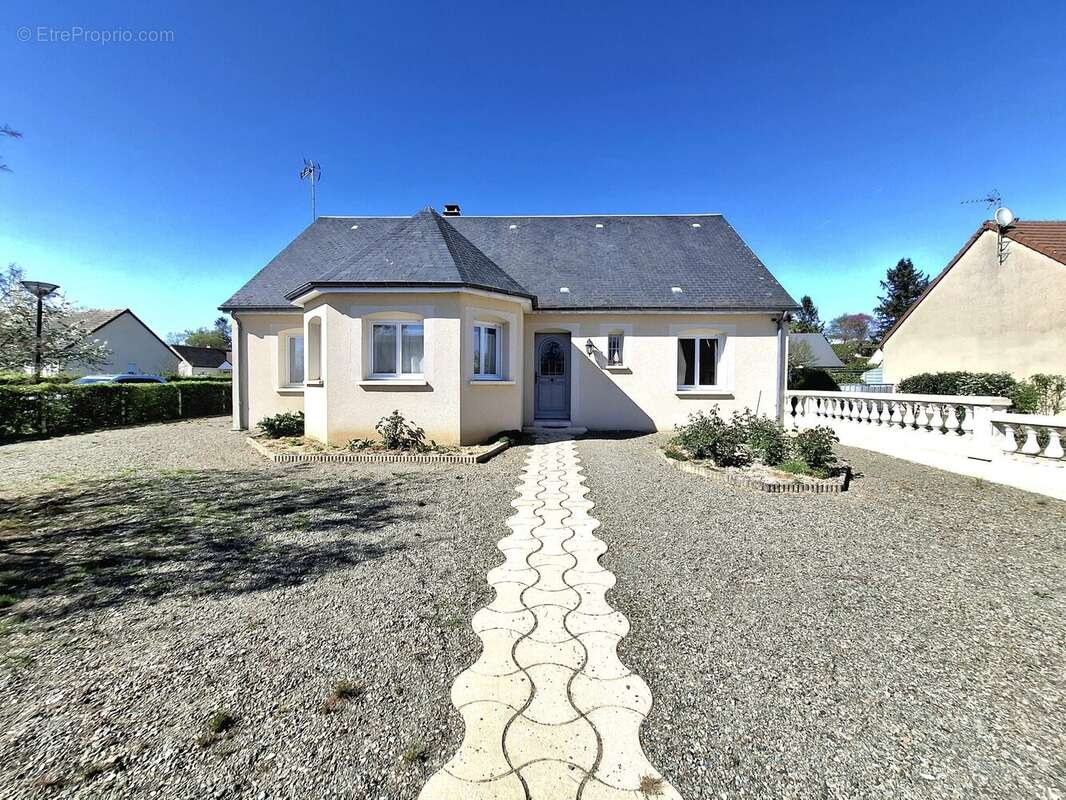 Maison à RUILLE-SUR-LOIR