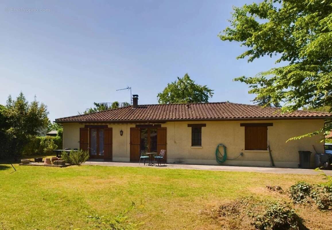 Maison à COULOUNIEIX-CHAMIERS