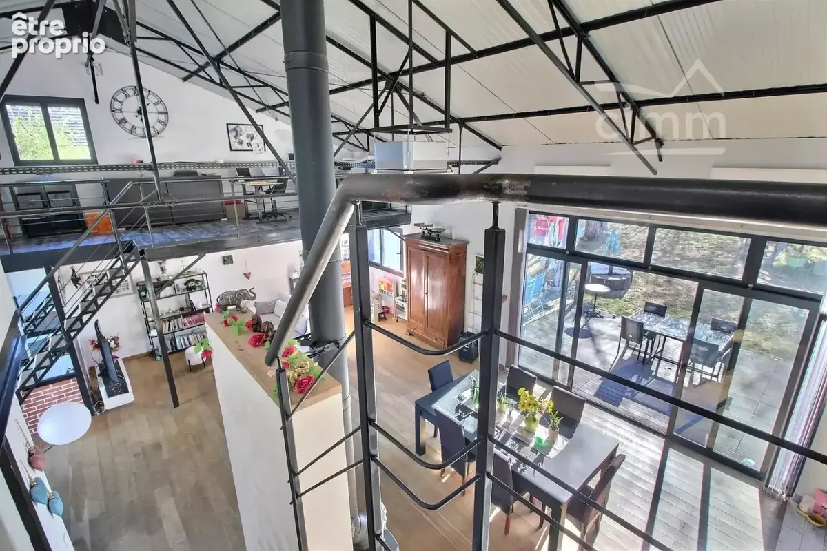 Loft industriel contemporain de 210m² - photo 2