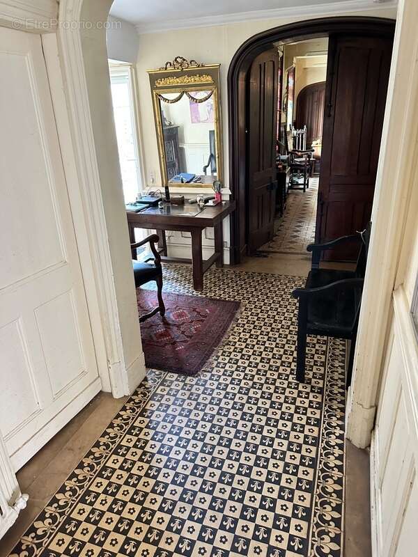 Maison à SAINT-OUEN-DE-THOUBERVILLE