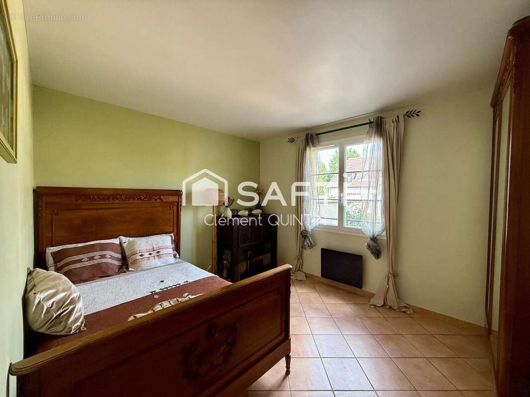 Photo 7 - Maison à LES CLAYES-SOUS-BOIS