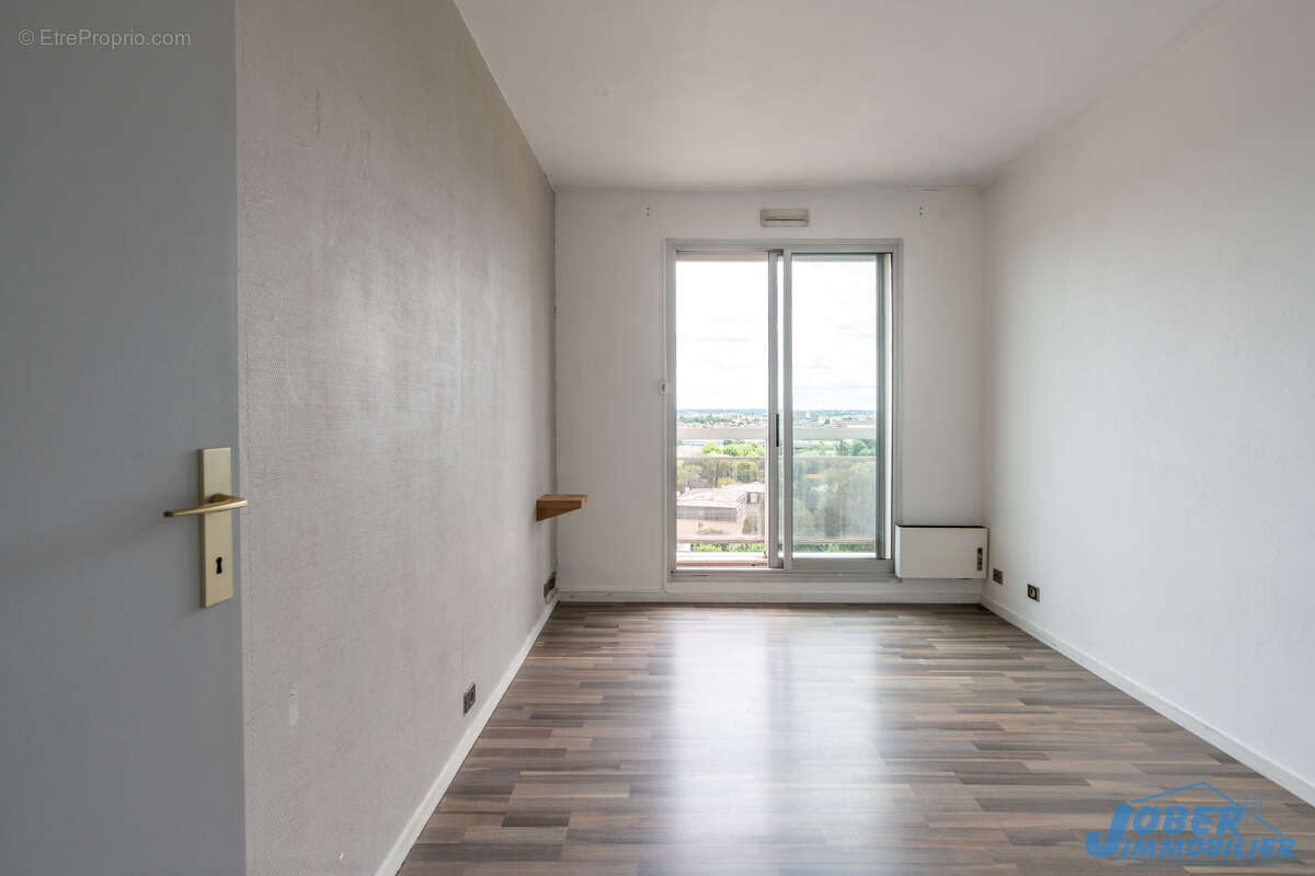 Appartement à NOGENT-SUR-MARNE