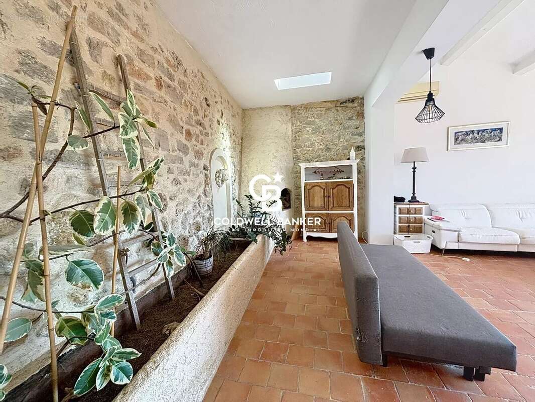 Maison à FAYENCE
