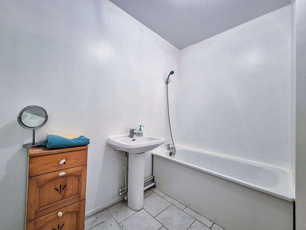 Maison à LE MEE-SUR-SEINE