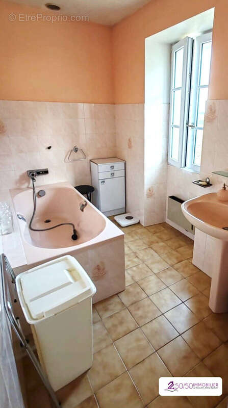 Maison 140 m² à Sibiril  - photo 7