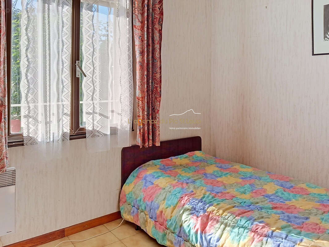 Chambre 3 côté Ouest - Maison à SAINT-GELY-DU-FESC