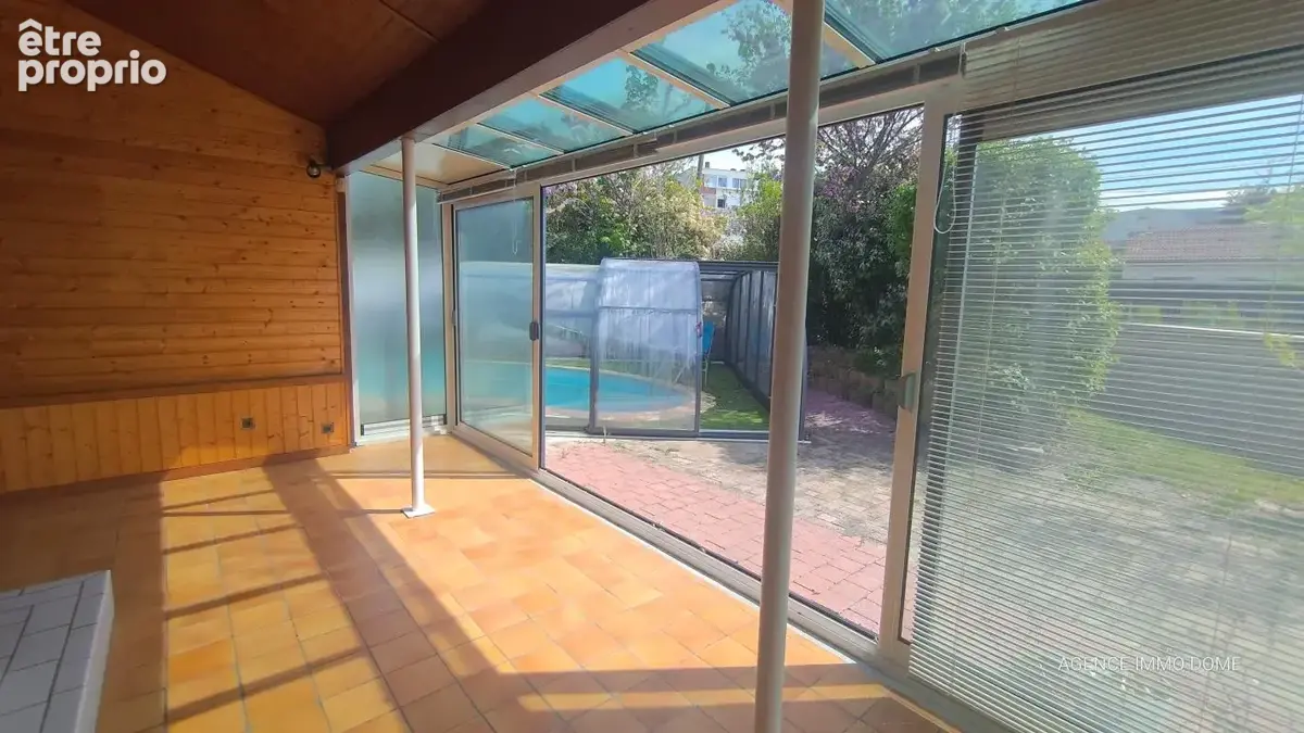 Maison, 8 pièces, 168 m² hab. Terrain. Piscine - photo 8