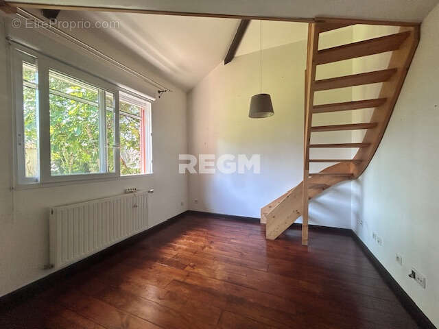Belle maison rénovée par un architecte de 145 m2 habitable (210 m2 au sol) sur un terrain de 555 m2  - DPE en - photo 21