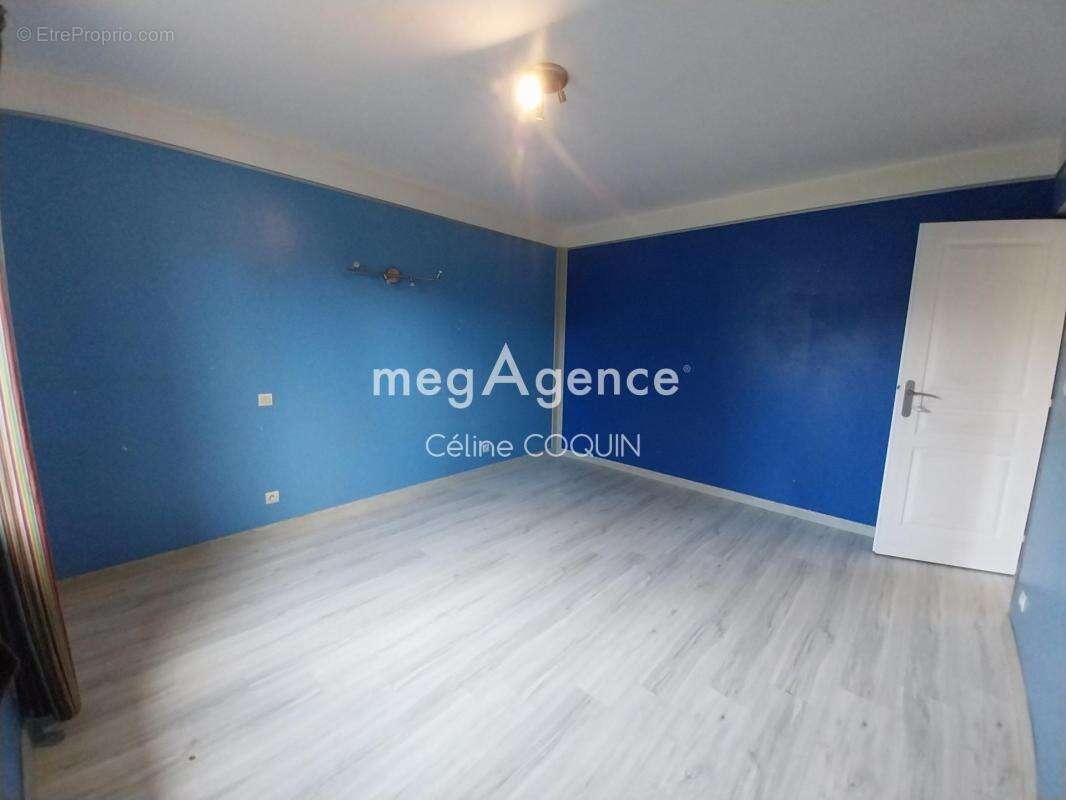Maison de plain-pied 120 m² – 3 chambres – Garage – Terrain 1 114 m² – Fort potentiel d'évolution - photo 9