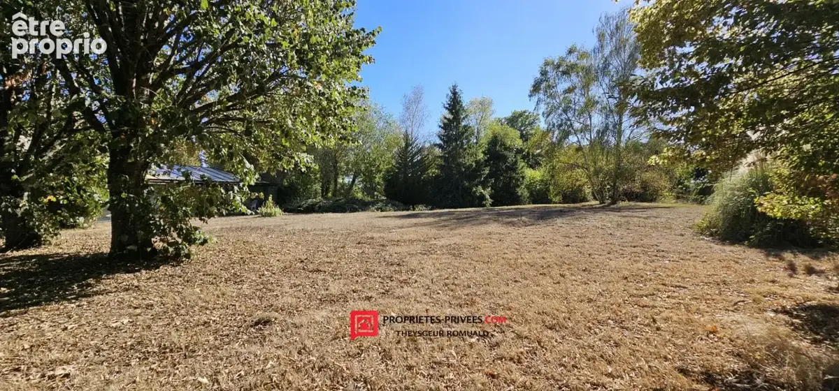 Magnifique longère de 315 M² avec piscine couverte, tennis et étang sur 1,4 hectare - photo 15