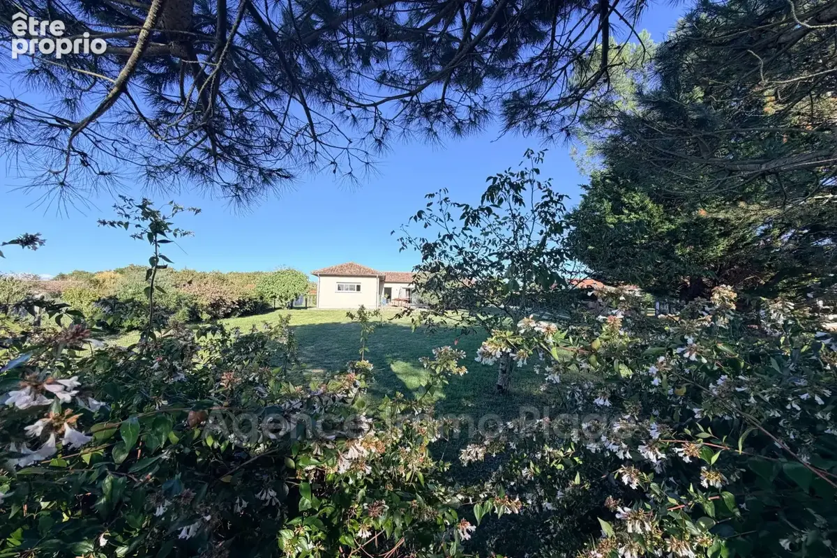 Photo Maison à Lesparre-Medoc au prix de 276 120€