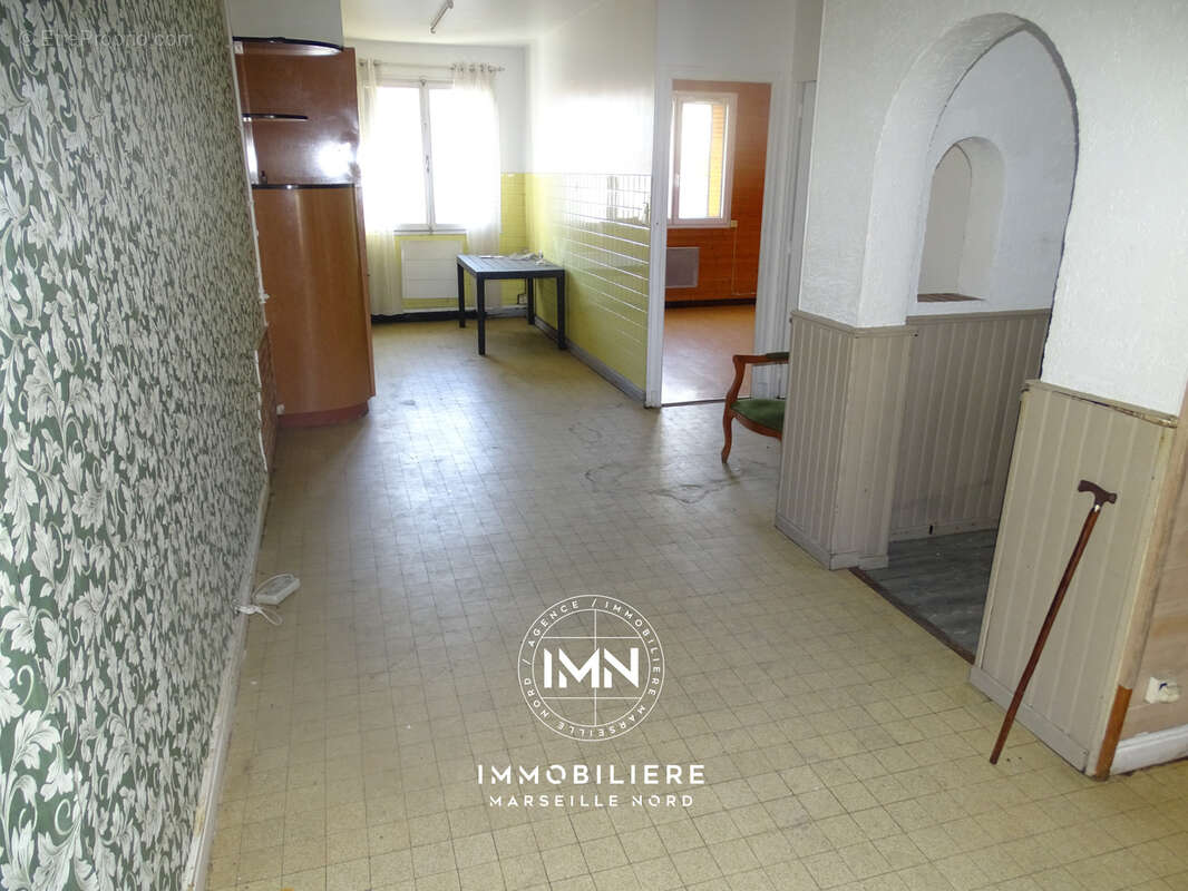 Appartement à MARSEILLE-15E
