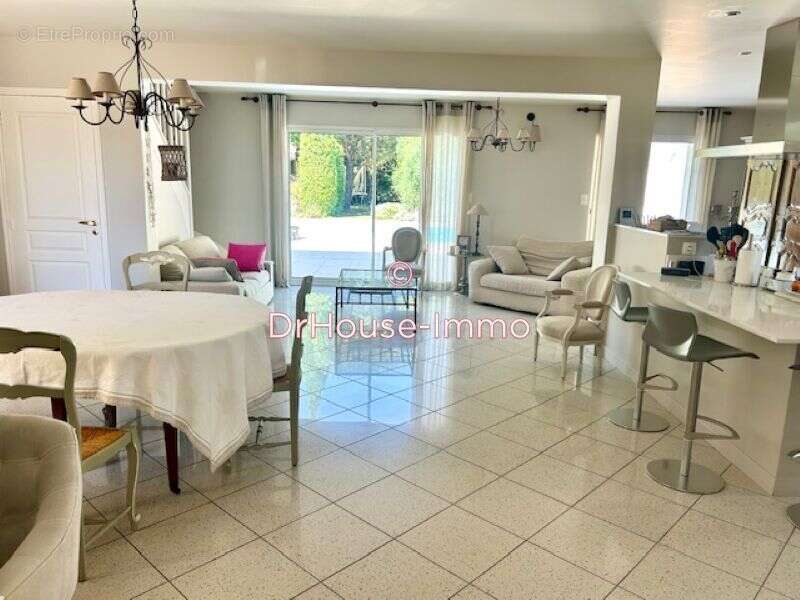 Maison à MIGNALOUX-BEAUVOIR