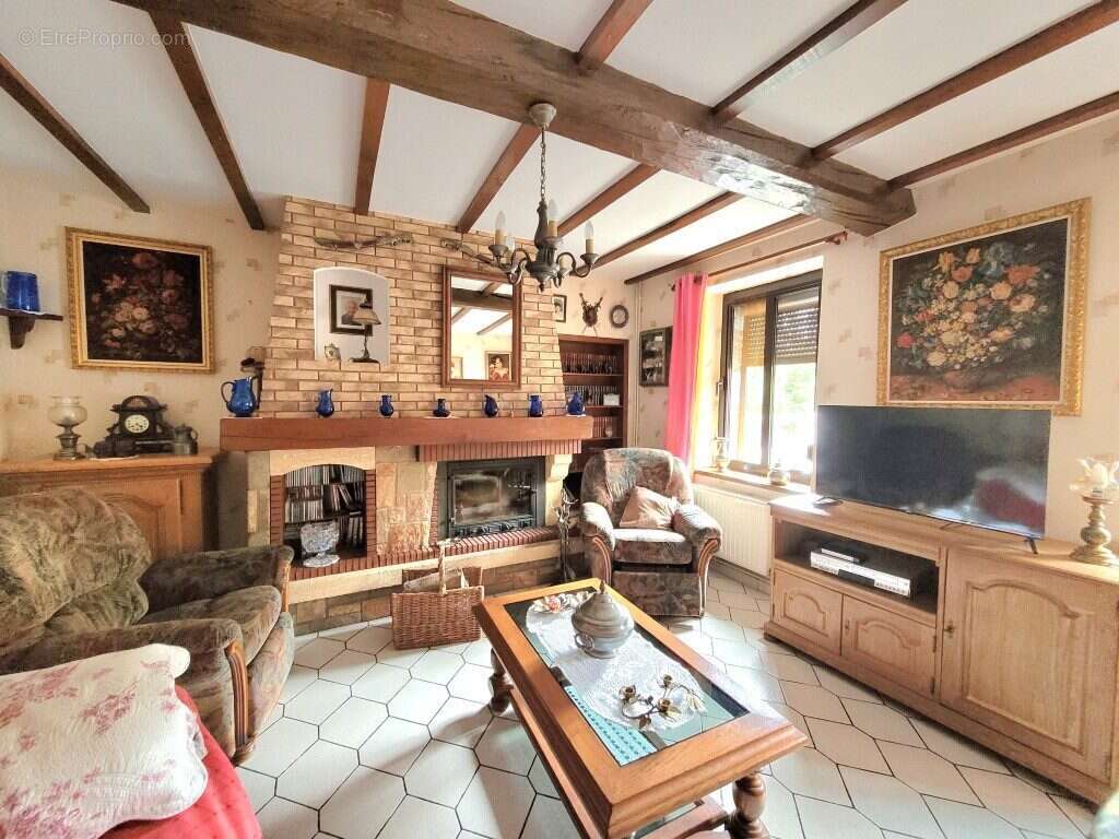 Maison 160 m² à Solre-Le-Chateau  - photo 5
