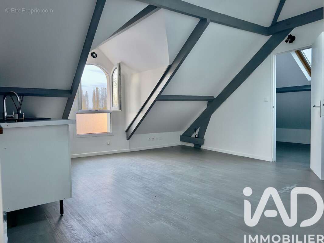 Photo 2 - Appartement à PRESLES