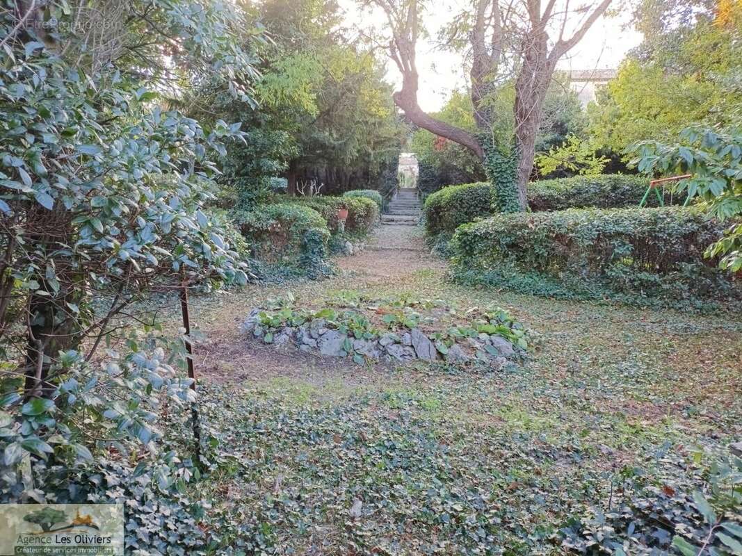 Maison à SAINT-GEORGES-D&#039;ORQUES