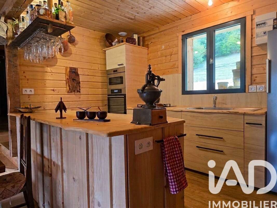 Maison 71 m² à La Table  - photo 3