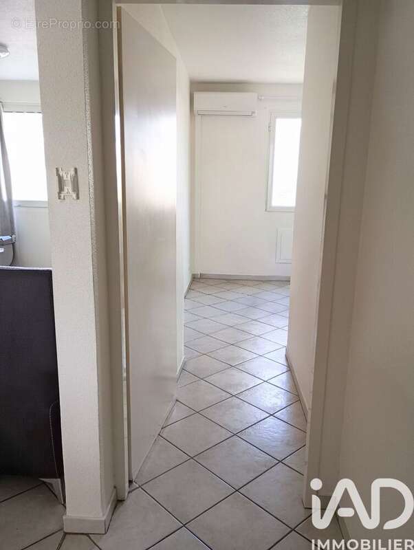 Appartement 105 m² à Baie-Mahault  - photo 8
