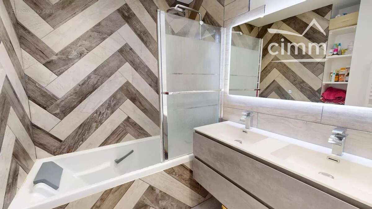 Maison à SAINT-CYR-EN-VAL