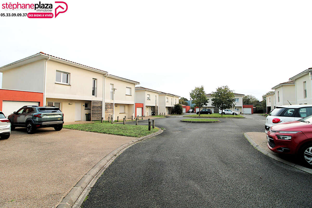 Maison à VILLENAVE-D&#039;ORNON