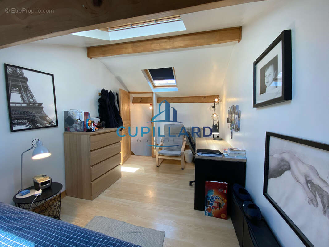 Maison T5 - 97m2 - Véranda - garage - secteur Marcombes - photo 25