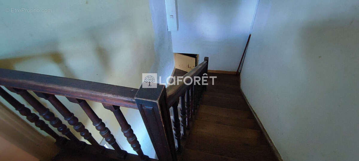 Appartement à GILLY-SUR-ISERE