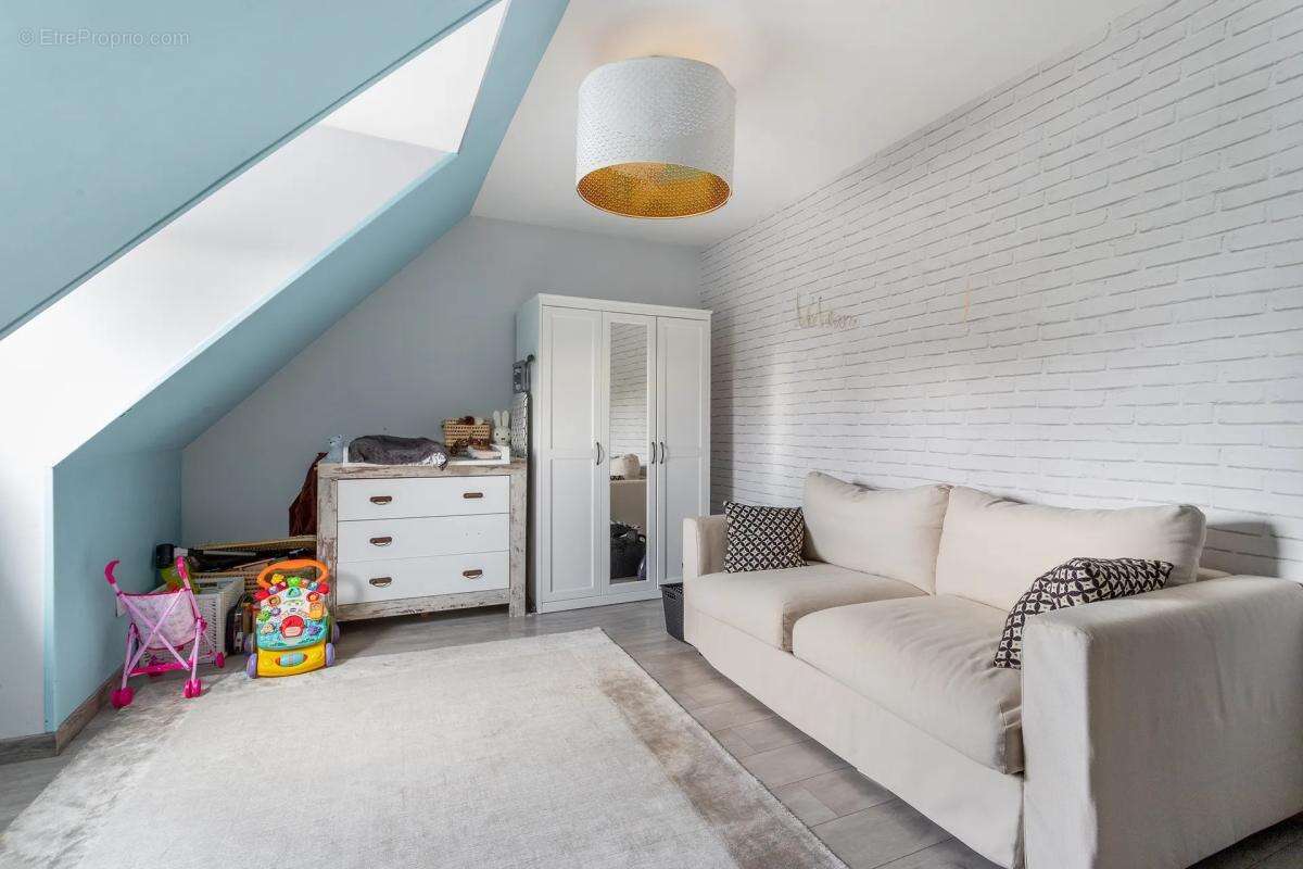 Maison à FACHES-THUMESNIL